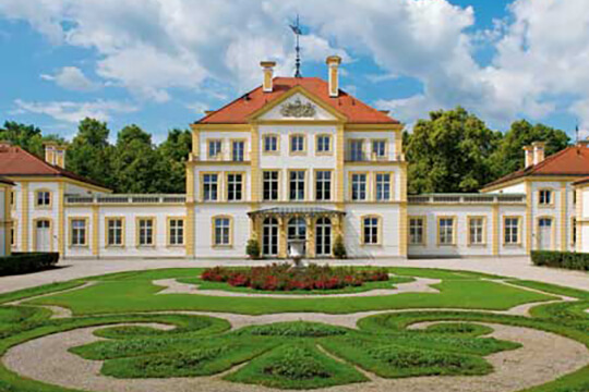 Here are several images that show the grand interior and the surrounding park of Schloss Fürstenried.